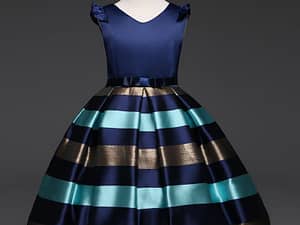 Ins hot style girl horizontal stripe dress