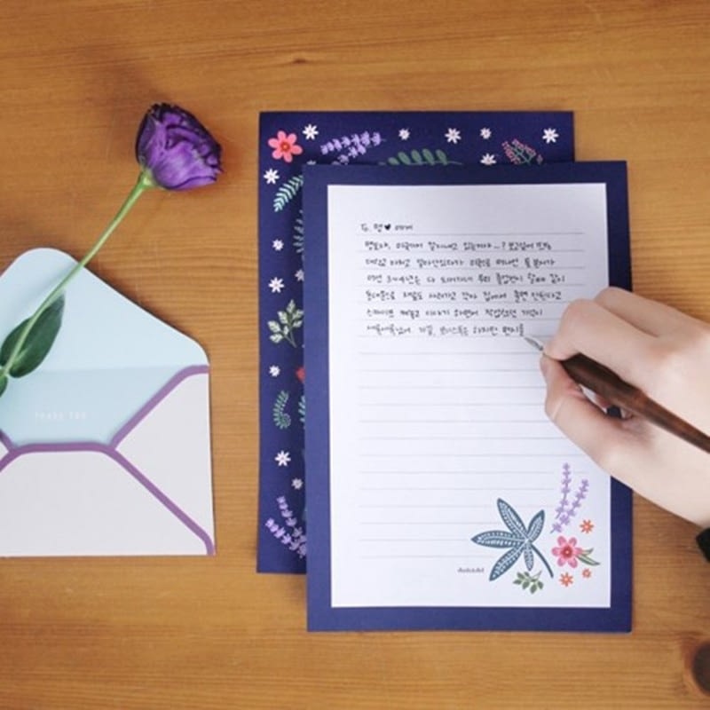 2pcs Envelopes Set Postcards Letter Pad Cover Gifts New 4 Sheets Letter Paper