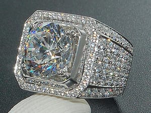 Hot – selling fashion diamond micro – zircon ring